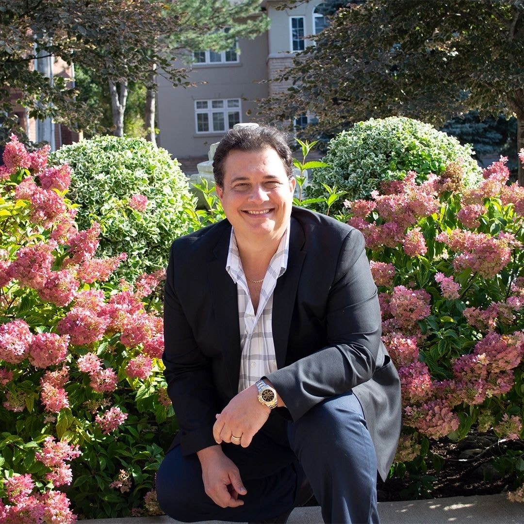 Van Sturgeon, Real Estate Advisor